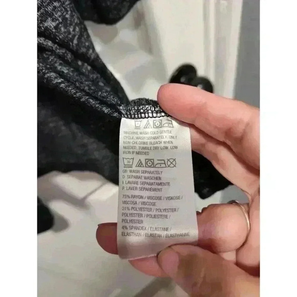 H by Halston Women's Size MEDIUM Soft Tie Front‎ Knit Stretchy Cardigan - Picture 4 of 5